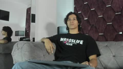 Tony Benedetti online show from April 11, 9:30 pm