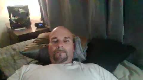 Snapshot of tonyizhere0211 chatting on February 15, 9:48 pm tonyizhere0211 online show from February 15, 9:48 pm