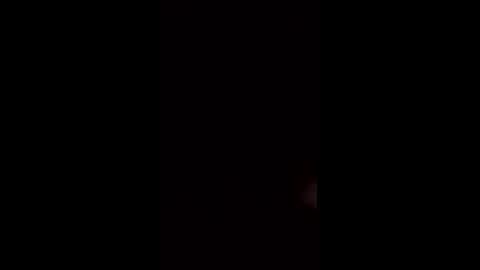 Snapshot of tonyizhere0211 chatting on January 9, 11:02 am tonyizhere0211 online show from January 9, 11:02 am