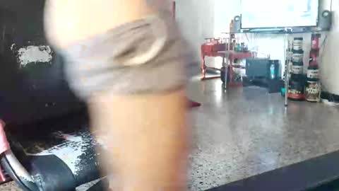 Snapshot of tonylatinsex chatting on October 29, 9:27 pm Tonylatinsex online show from October 29, 9:27 pm