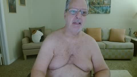 tonysview12000 online show from October 19, 6:52 pm