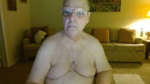 tonysview12000 online show from December 15, 12:48 am