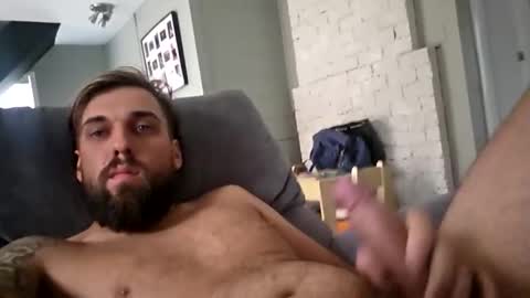Snapshot of tonytto chatting on October 22, 2:28 pm tonytto online show from October 22, 2:28 pm