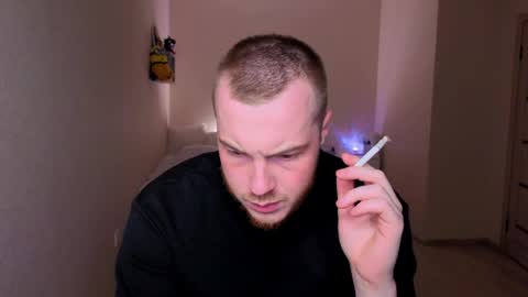 Snapshot of toohornyserj chatting on May 9, 8:58 pm toohornyserj online show from May 9, 8:58 pm