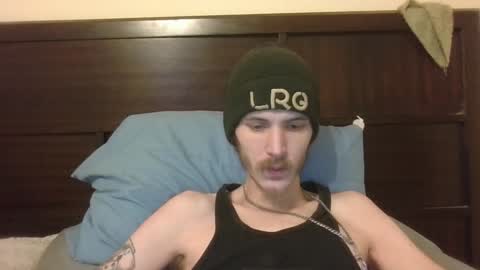 Snapshot of tootall803 chatting on January 25, 2:15 am TooTall803 online show from January 25, 2:15 am