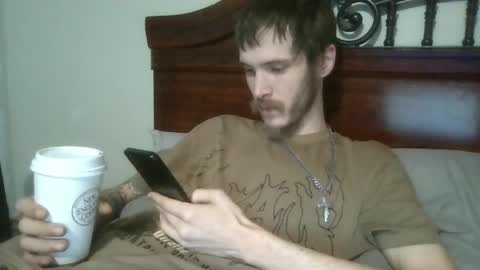 Snapshot of tootall803 chatting on April 23, 11:29 pm TooTall803 online show from April 23, 11:29 pm