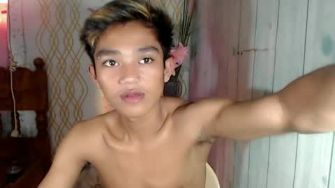 Snapshot of toothlessxx chatting on June 28, 5:46 am jhonrex online show from June 28, 5:46 am