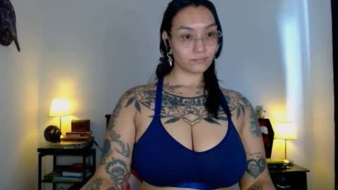 toothyy online show from April 3, 3:54 pm