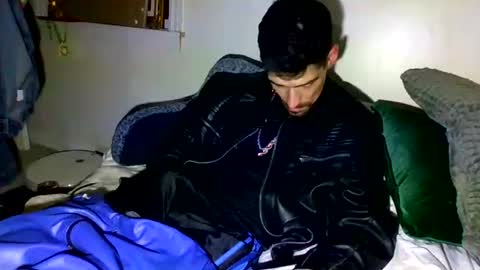 SagMeOreduceMe online show from March 9, 11:14 am