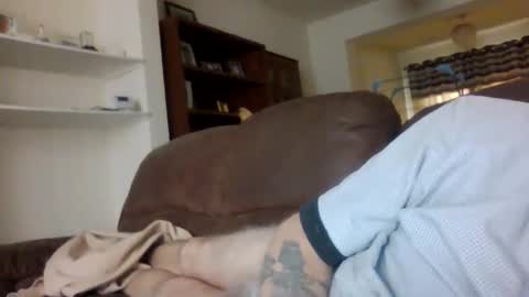 Snapshot of topfoxs30 chatting on February 14, 3:47 pm topfoxs30 online show from February 14, 3:47 pm