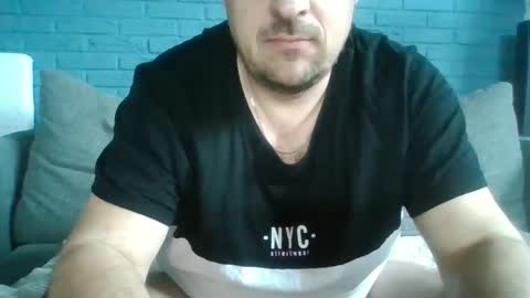 Snapshot of tophunk84 chatting on April 10, 7:24 am tophunk84 online show from April 10, 7:24 am