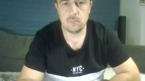 Snapshot of tophunk84 chatting on April 10, 10:03 pm tophunk84 online show from April 10, 10:03 pm