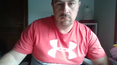 Snapshot of tophunk84 chatting on May 17, 8:45 am tophunk84 online show from May 17, 8:45 am