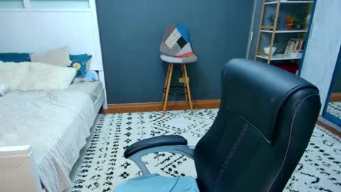 Anda online show from January 29, 7:00 pm