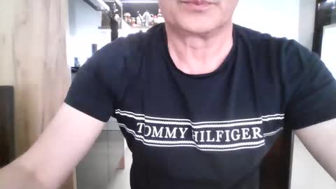 topsecreton online show from May 5, 8:22 am