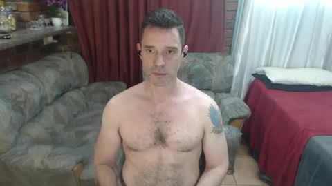 toptobottom4u online show from April 18, 11:47 am