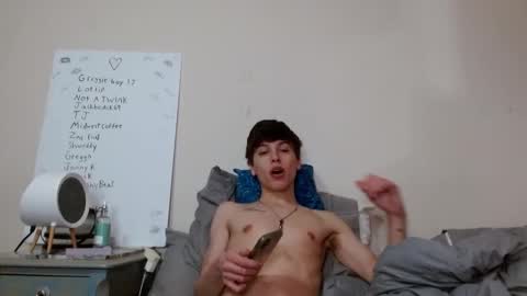 Snapshot of topzaddy chatting on December 4, 2:42 am TopZaddy online show from December 4, 2:42 am