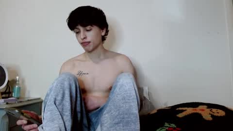 Snapshot of topzaddy chatting on January 3, 2:54 am TopZaddy online show from January 3, 2:54 am