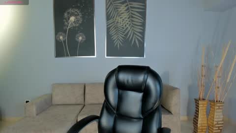 Tori Cross online show from January 27, 12:48 pm