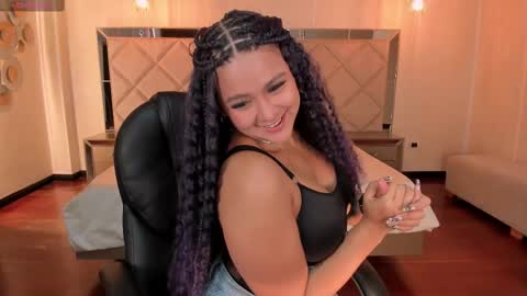 Tori Cross online show from February 20, 12:57 pm