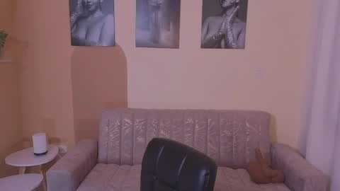 Tori Cross online show from April 7, 12:49 pm