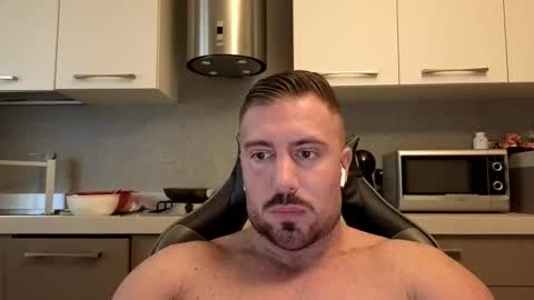 toro_arrapato online show from April 21, 8:31 am