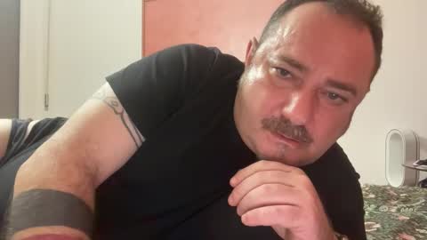 Snapshot of torofermo705033 chatting on October 31, 2:34 am torofermo705033 online show from October 31, 2:34 am