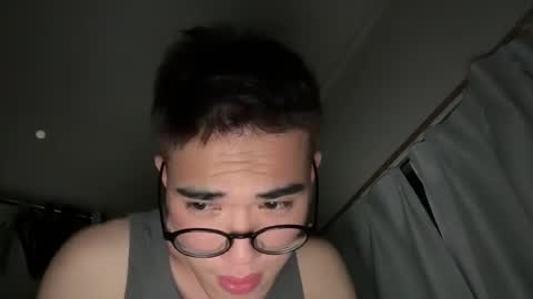 Snapshot of toshikaro0 chatting on January 5, 1:47 pm Karo online show from January 5, 1:47 pm