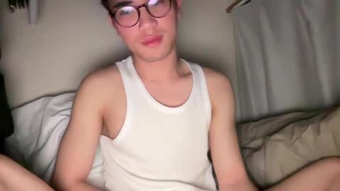 Snapshot of toshikaro0 chatting on February 10, 4:36 pm Karo online show from February 10, 4:36 pm