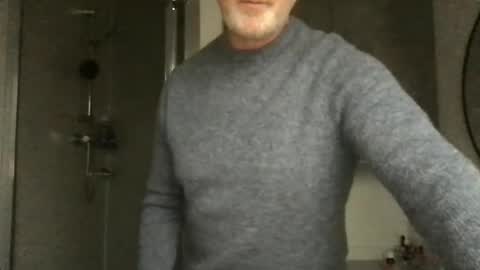 Archibald Leach online show from February 16, 3:16 pm