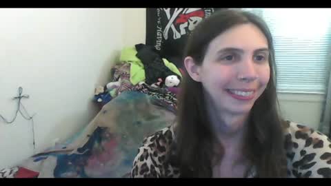 Snapshot of totalfuckingadorable chatting on July 2, 3:45 am Luna online show from July 2, 3:45 am