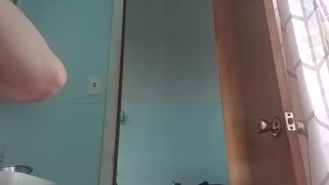 totallyawesome_65 online show from April 2, 7:44 pm