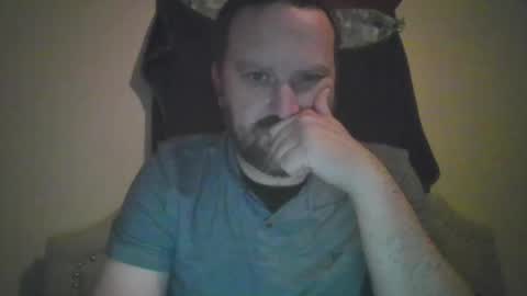 Snapshot of totalpackage2089 chatting on May 6, 2:19 am Big Daddy Balls online show from May 6, 2:19 am