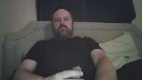 Snapshot of totalpackage2089 chatting on May 14, 12:39 am Big Daddy Balls online show from May 14, 12:39 am