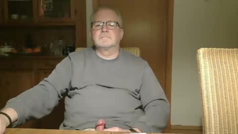 Snapshot of toto758 chatting on January 14, 4:29 pm toto758 online show from January 14, 4:29 pm