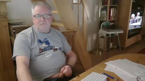 Snapshot of toto758 chatting on March 9, 7:59 pm toto758 online show from March 9, 7:59 pm