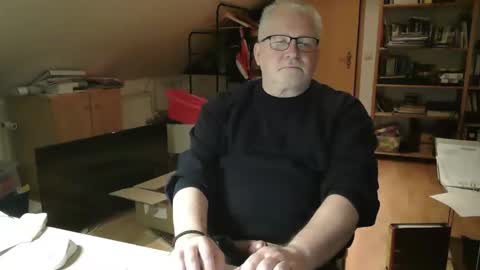 Snapshot of toto758 chatting on November 20, 8:52 pm toto758 online show from November 20, 8:52 pm