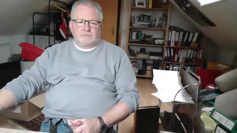Snapshot of toto758 chatting on November 26, 11:44 am toto758 online show from November 26, 11:44 am