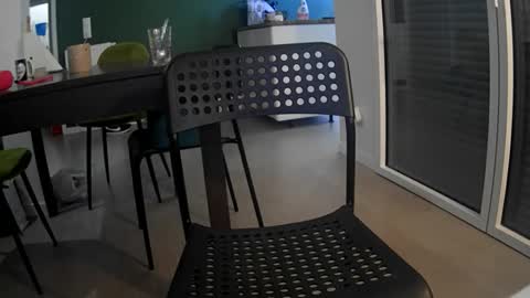 Snapshot of totorino101189 chatting on April 6, 4:08 pm TOTORINO online show from April 6, 4:08 pm