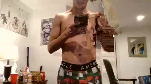 Snapshot of totxxx335 chatting on January 13, 3:34 am totxxx335 online show from January 13, 3:34 am