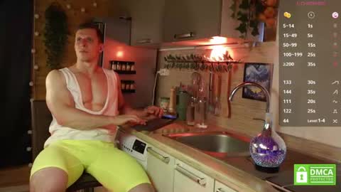 Snapshot of touch_of_eros chatting on August 5, 11:13 am Paul online show from August 5, 11:13 am