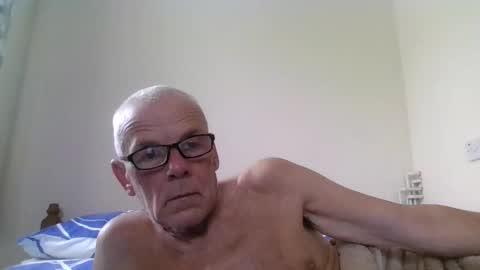 touche5656607203 online show from February 24, 9:43 am