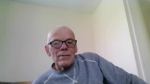 touche5656607203 online show from March 11, 11:44 am