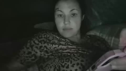 Snapshot of toxicanikki chatting on May 12, 8:33 am toxicanikki online show from May 12, 8:33 am