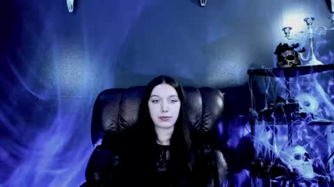 Snapshot of toxicdomme chatting on May 4, 4:03 pm toxicdomme online show from May 4, 4:03 pm