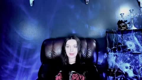 Snapshot of toxicdomme chatting on May 15, 6:26 pm toxicdomme online show from May 15, 6:26 pm