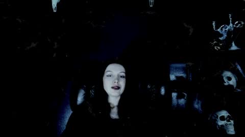 Snapshot of toxicdomme chatting on June 1, 4:52 pm toxicdomme online show from June 1, 4:52 pm