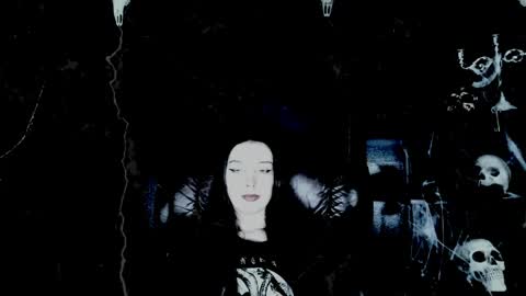 Snapshot of toxicdomme chatting on June 3, 6:13 pm toxicdomme online show from June 3, 6:13 pm