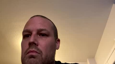 Snapshot of toyotarich3003 chatting on February 10, 5:33 am toyotarich3003 online show from February 10, 5:33 am