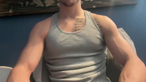 trackstar333 online show from February 16, 8:22 pm